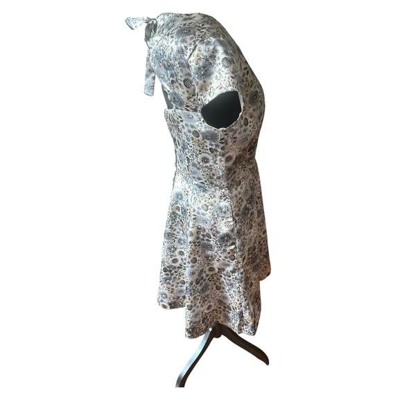 Lauren Conrad Disney Bambi Collection Silver Floral A-Line Dress Sz 10 – Pockets - Picture 5 of 12